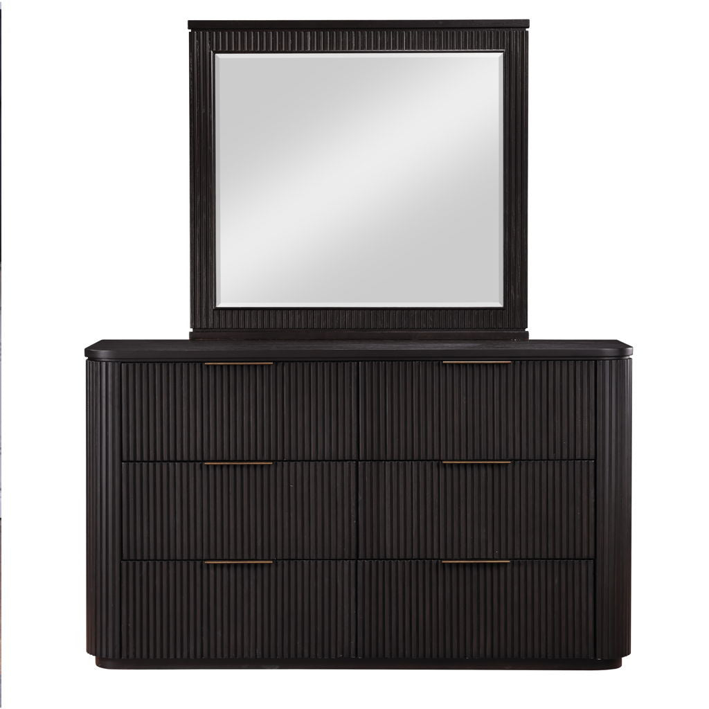 Henry - Dresser