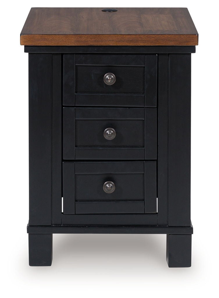 Wildenauer - Chair Side End Table - Brown / Black