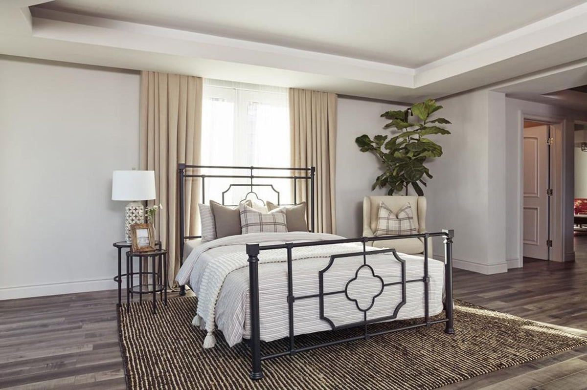 MARZELL Black Metal Bed