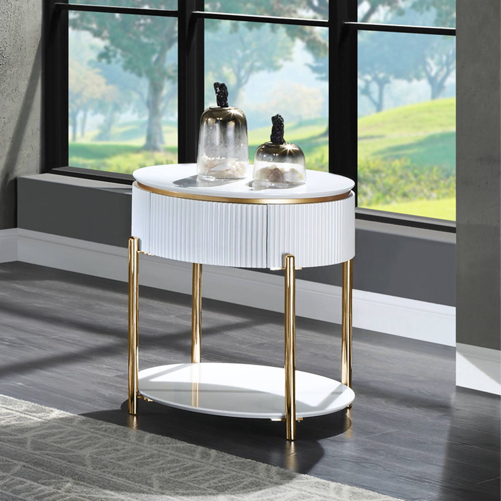 Daveigh - Table