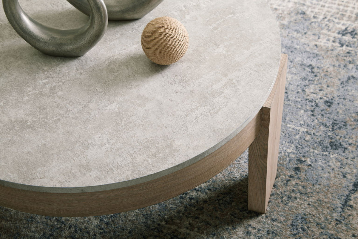 Guystone - Occasional Table Set (Set of 3) - Light Brown