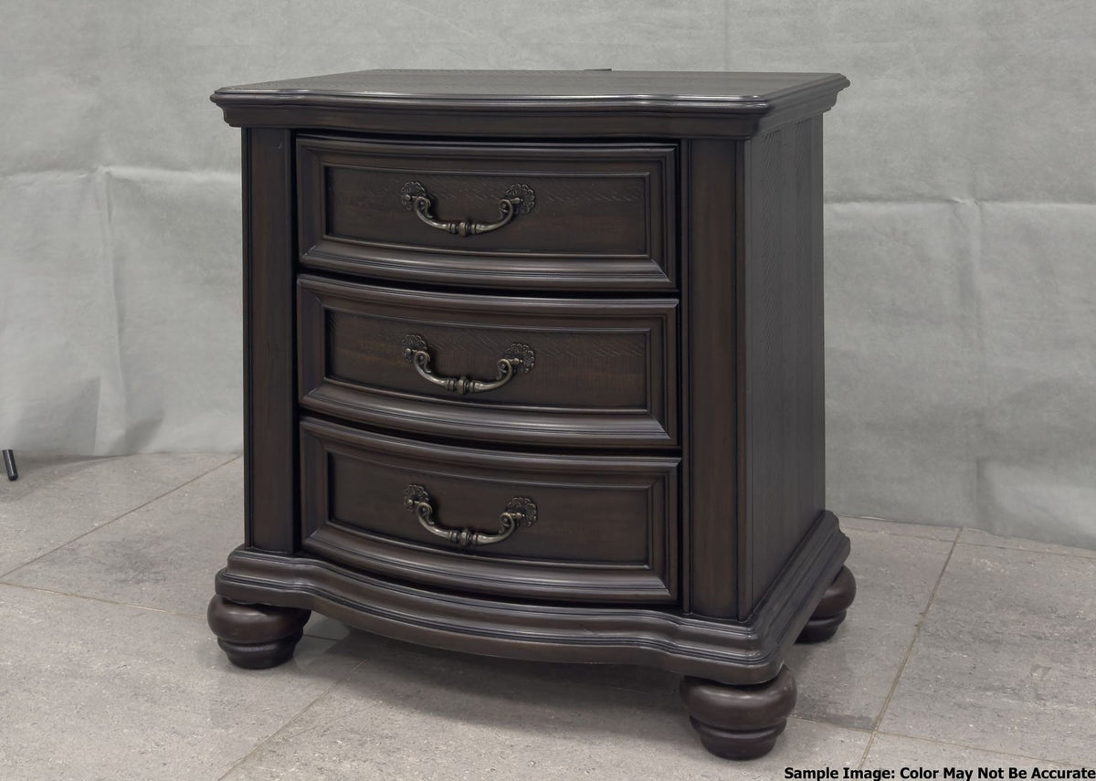 FLORIAN 3-Drawer Nightstand