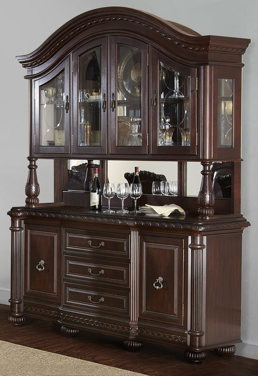 Adriana Buffet & Hutch