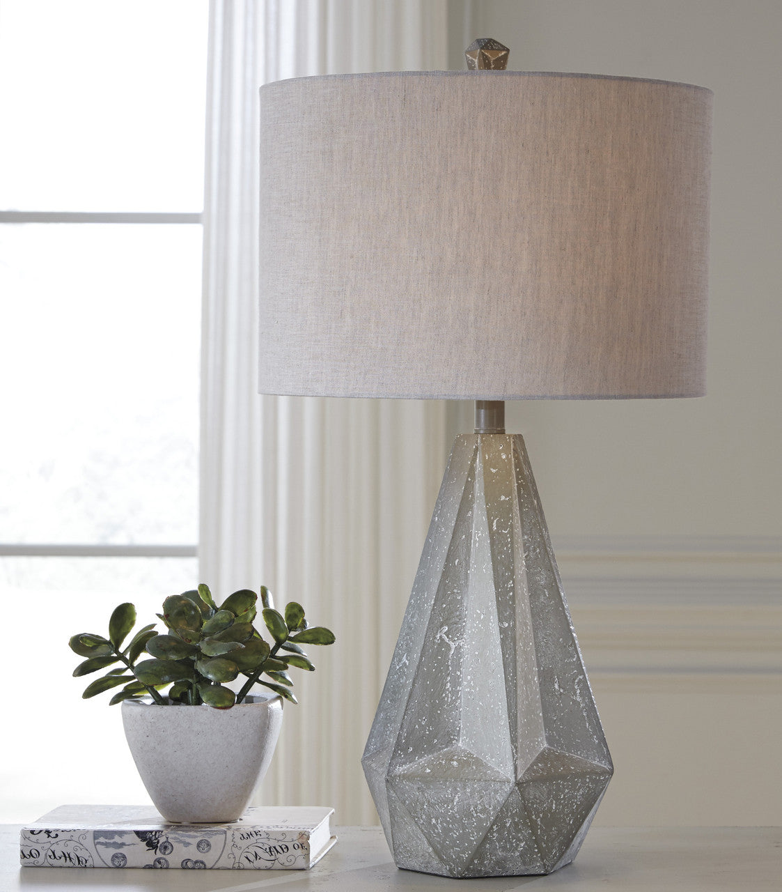 DUBAK 27"H Table Lamp