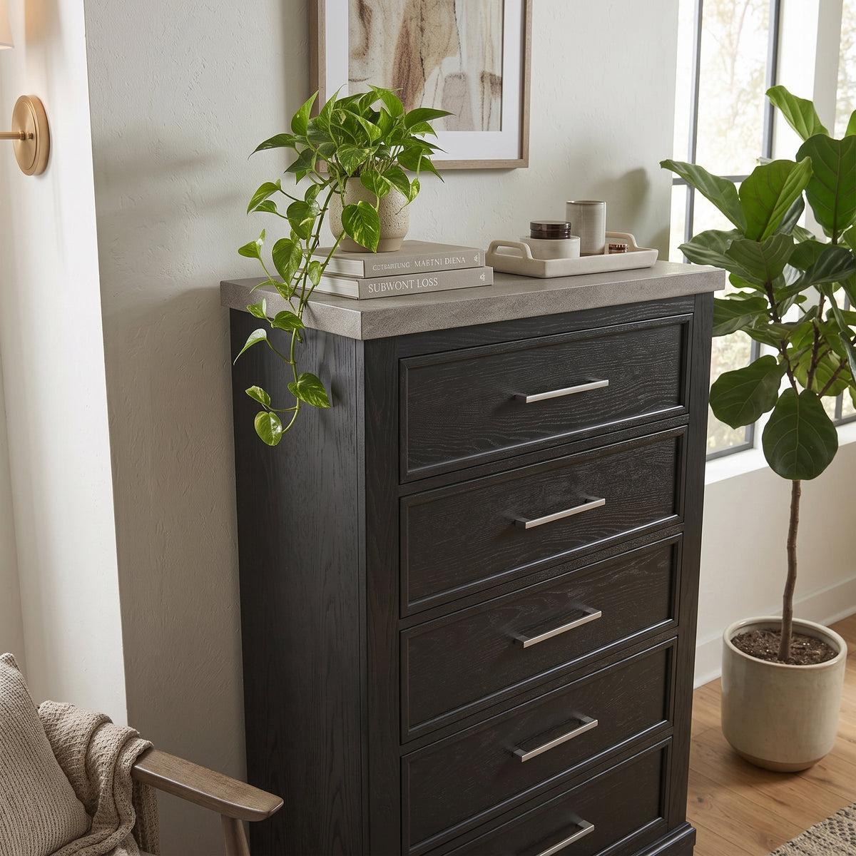 GANDER Black 31" x 47" Height Chest