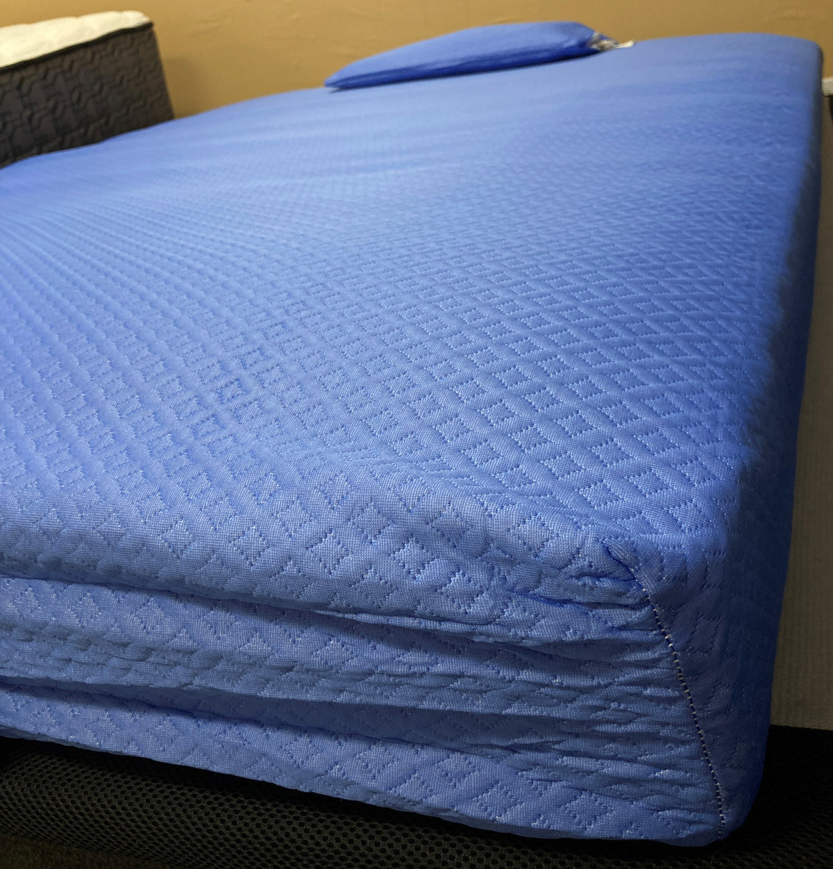 iKidz Blue Full Memory Foam Mattress and Pillow