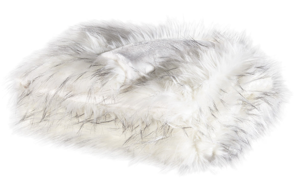 LEEM White 50" X 60" Throw