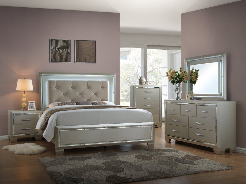 GIORGIA Champagne 27" Wide Night Stand