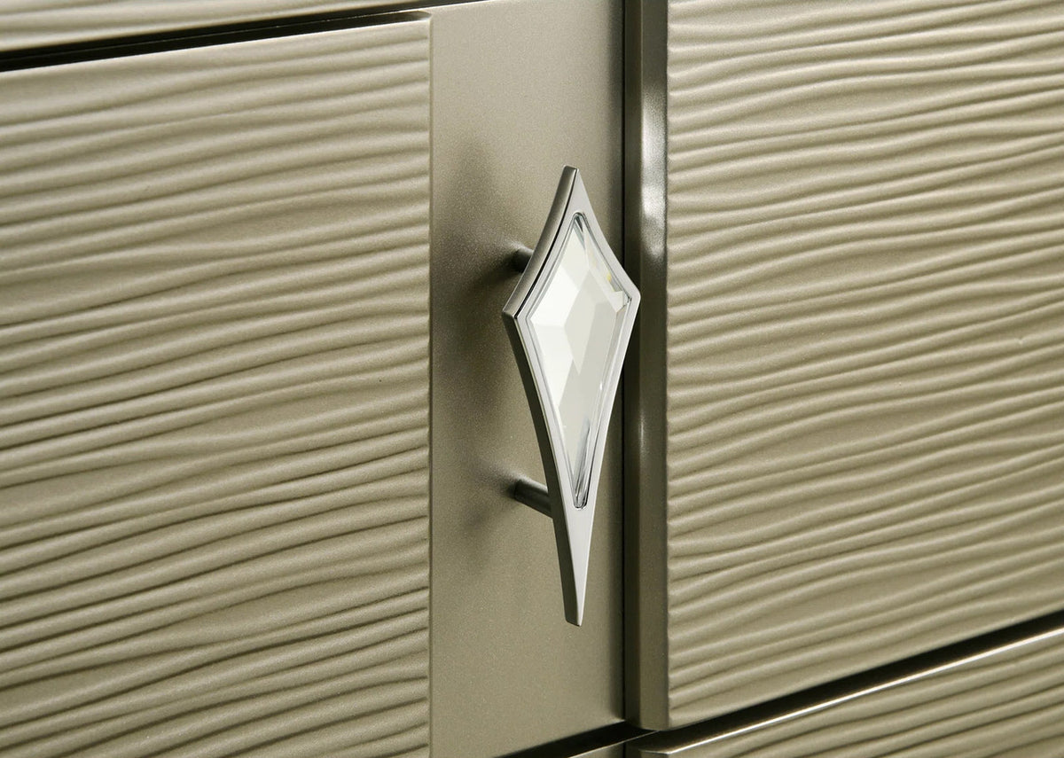 MCQUEEN Champagen Storage Bedroom Set