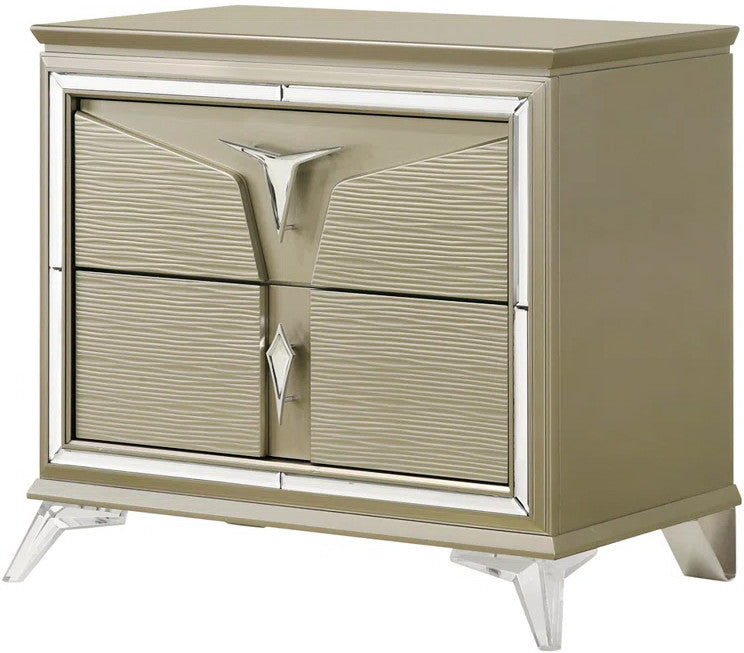 MCQUEEN Champagen Storage Bedroom Set