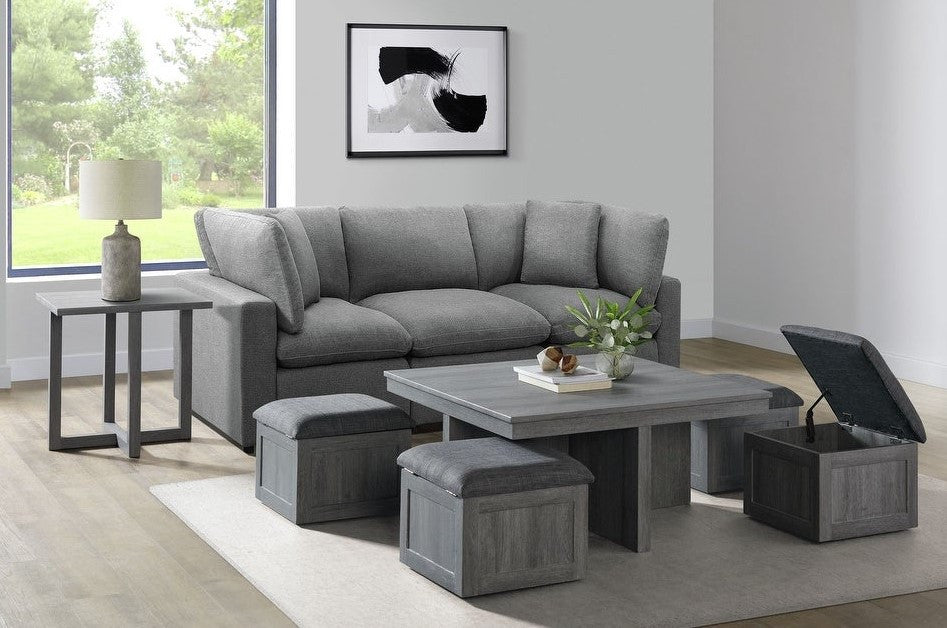 MARIANO End Table