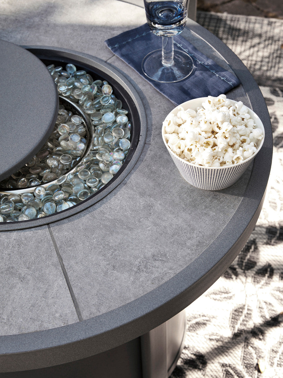 MESTINA 5 Piece Fire Pit Patio Set