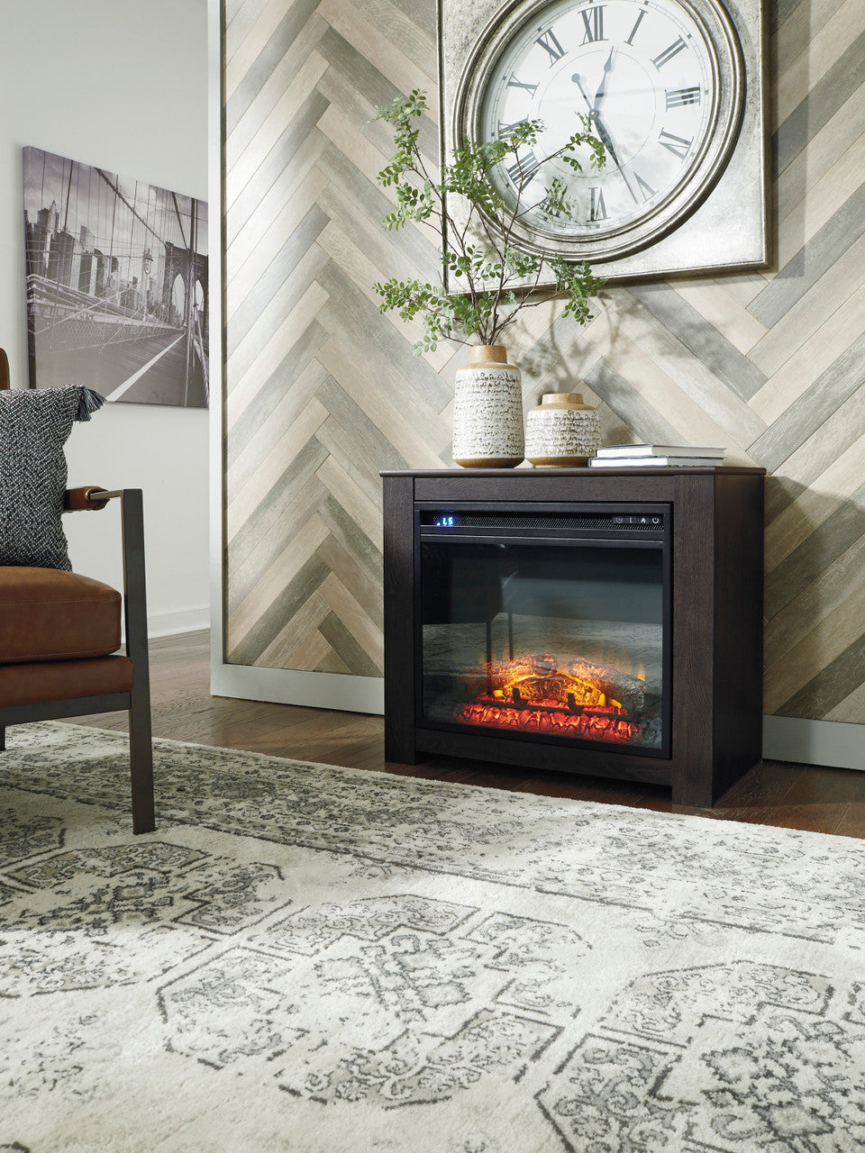 NEWTON 30" Wide Fireplace