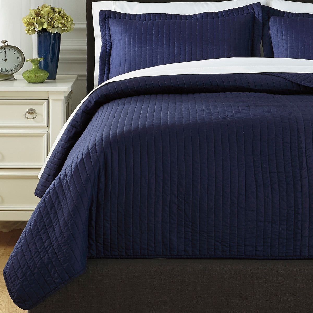 Raleda Navy Coverlet Set