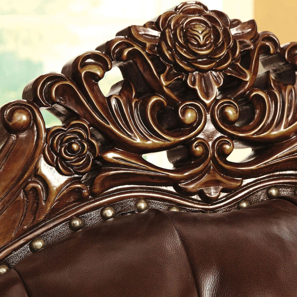 Southampton Loveseat