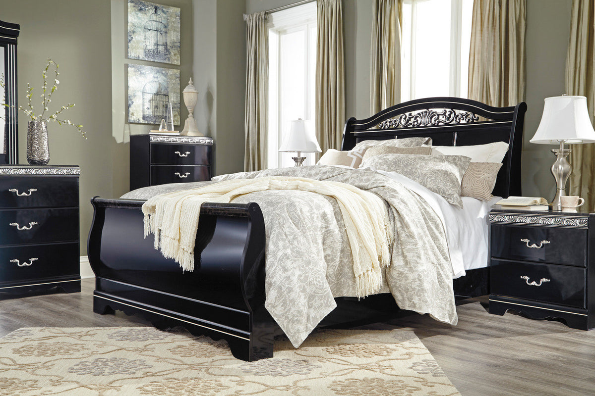 Stefanite Sleigh Bed