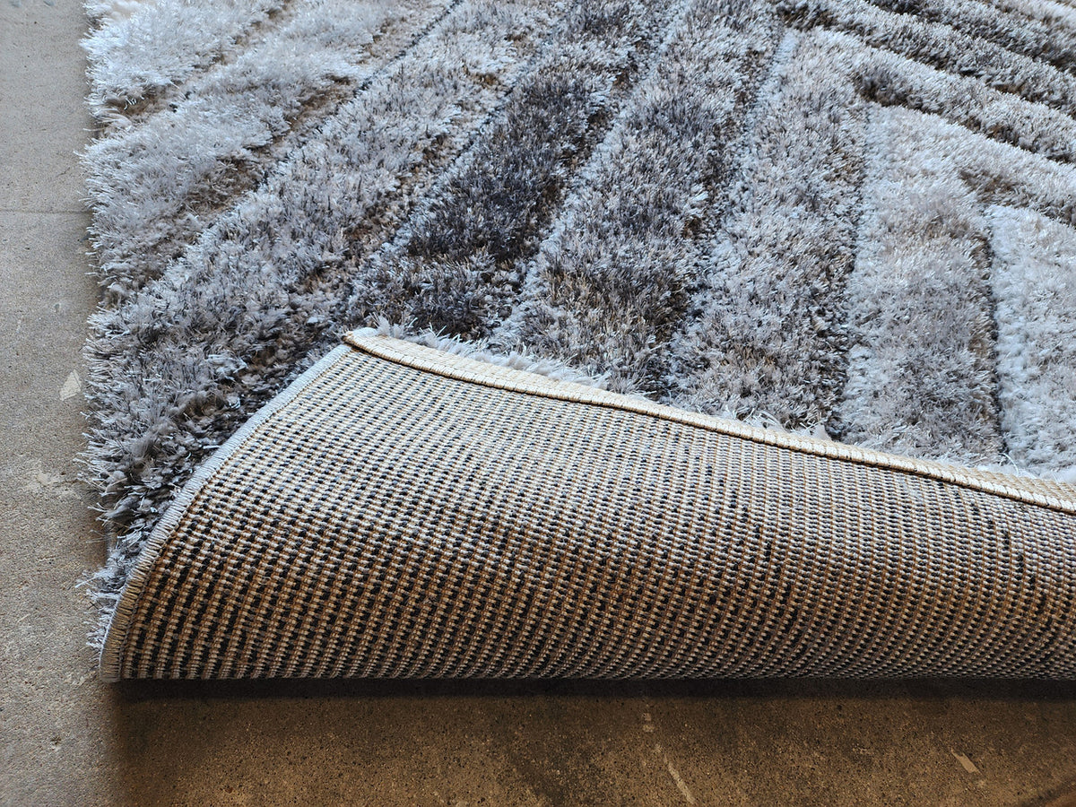 TIMBERVIEW Gray 5' x 8' Shaggy 3D Area Rug