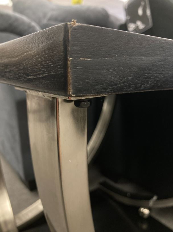 TRAVIS End Table