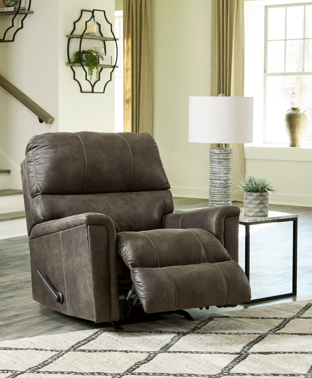 VUHL Dark Gray 39" Wide Recliner