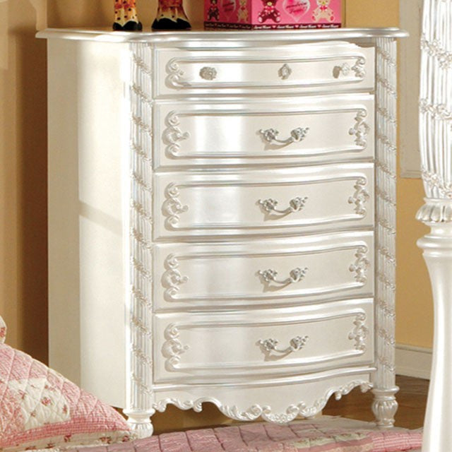 Aria White Chest