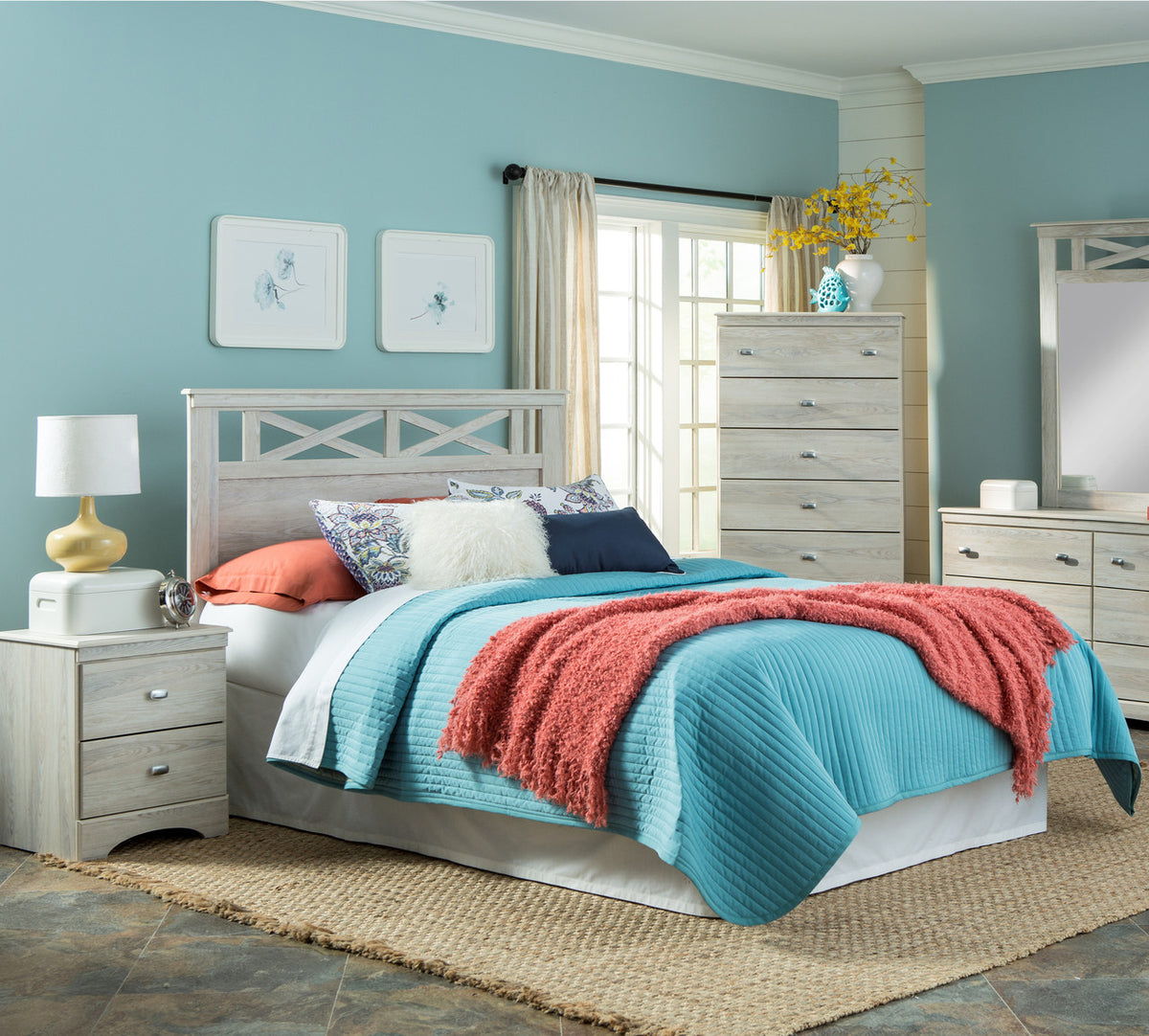 Xerces Cream Bedroom Set