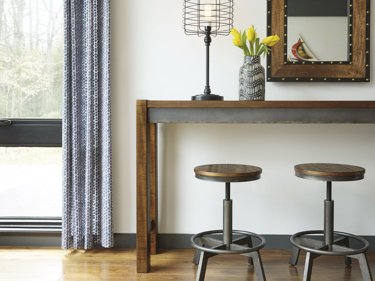 ARRIS Stool