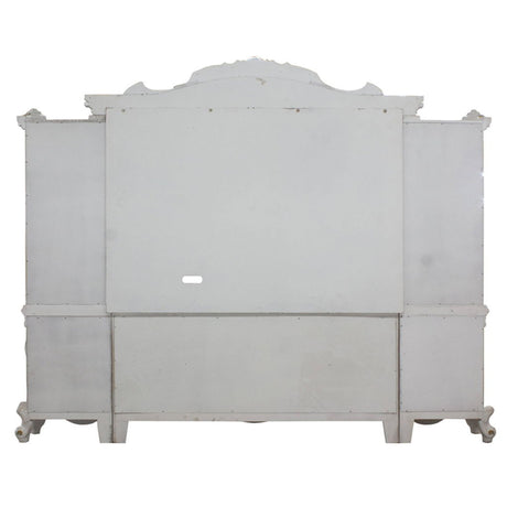 Picardy - Entertainment Center