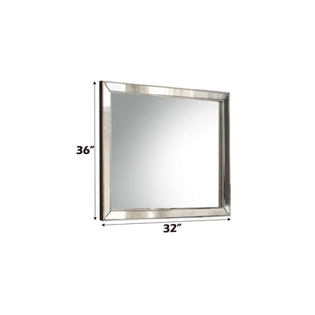 Voeville II - Mirror