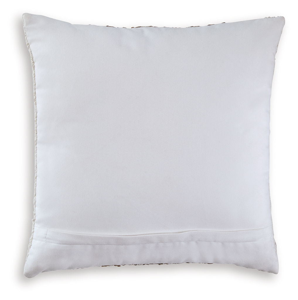 Brettwood - Pillow