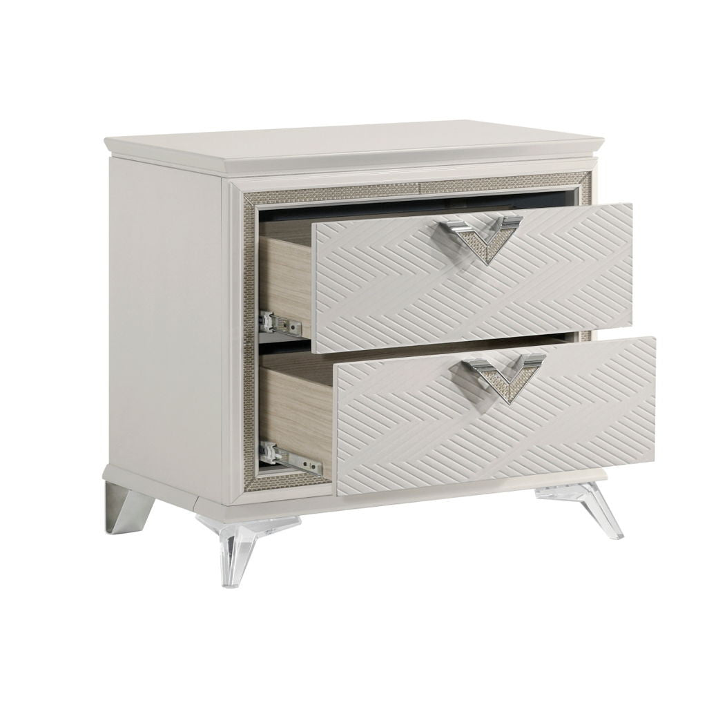 Audra - Nightstand - Gold / Silver / Champagne