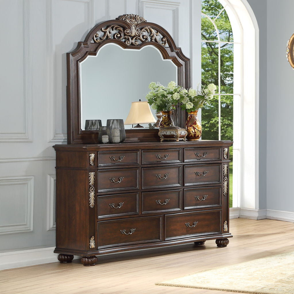 Maximus - Dresser