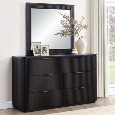 Henry - Dresser