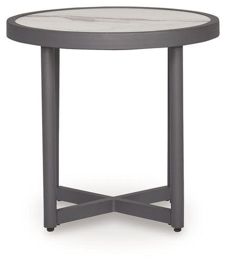 Ocean Beach - Round Table