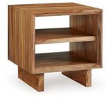 Dressonni - Square End Table - Brown