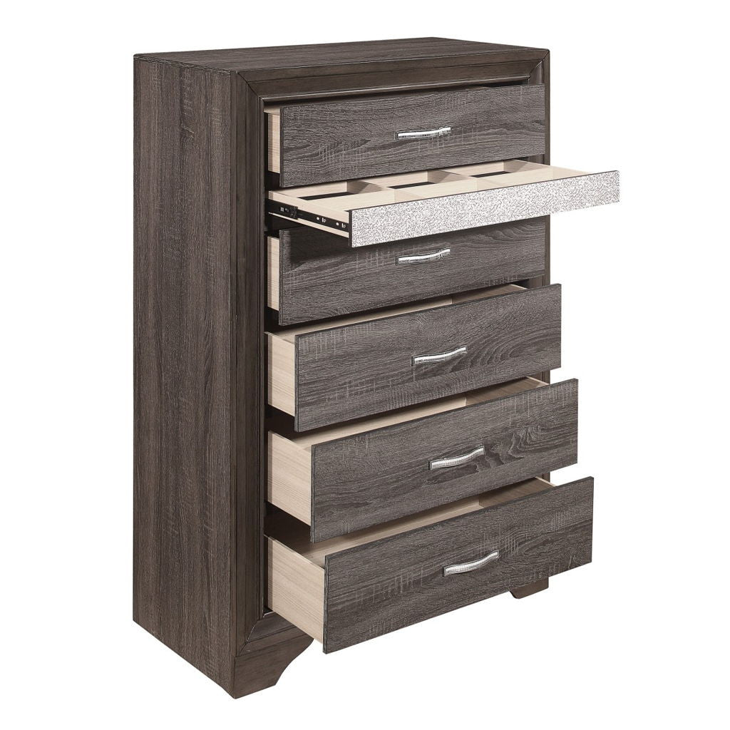 Luster - Chest