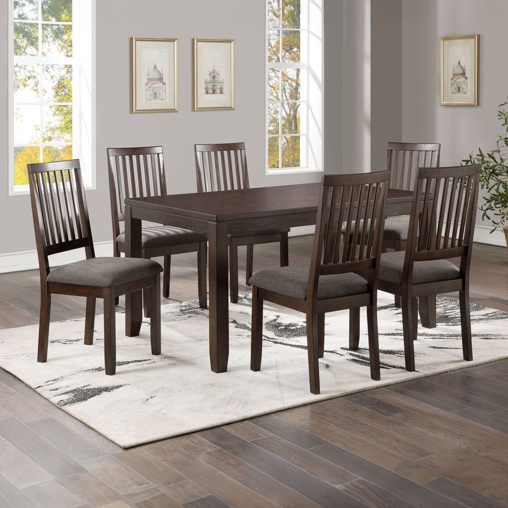Yorktown - Dining Set