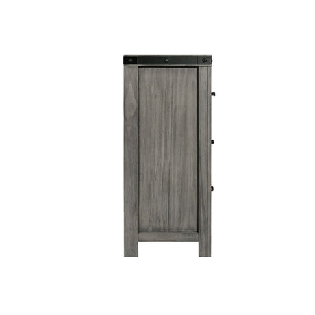 Wade - 7-Drawer Dresser