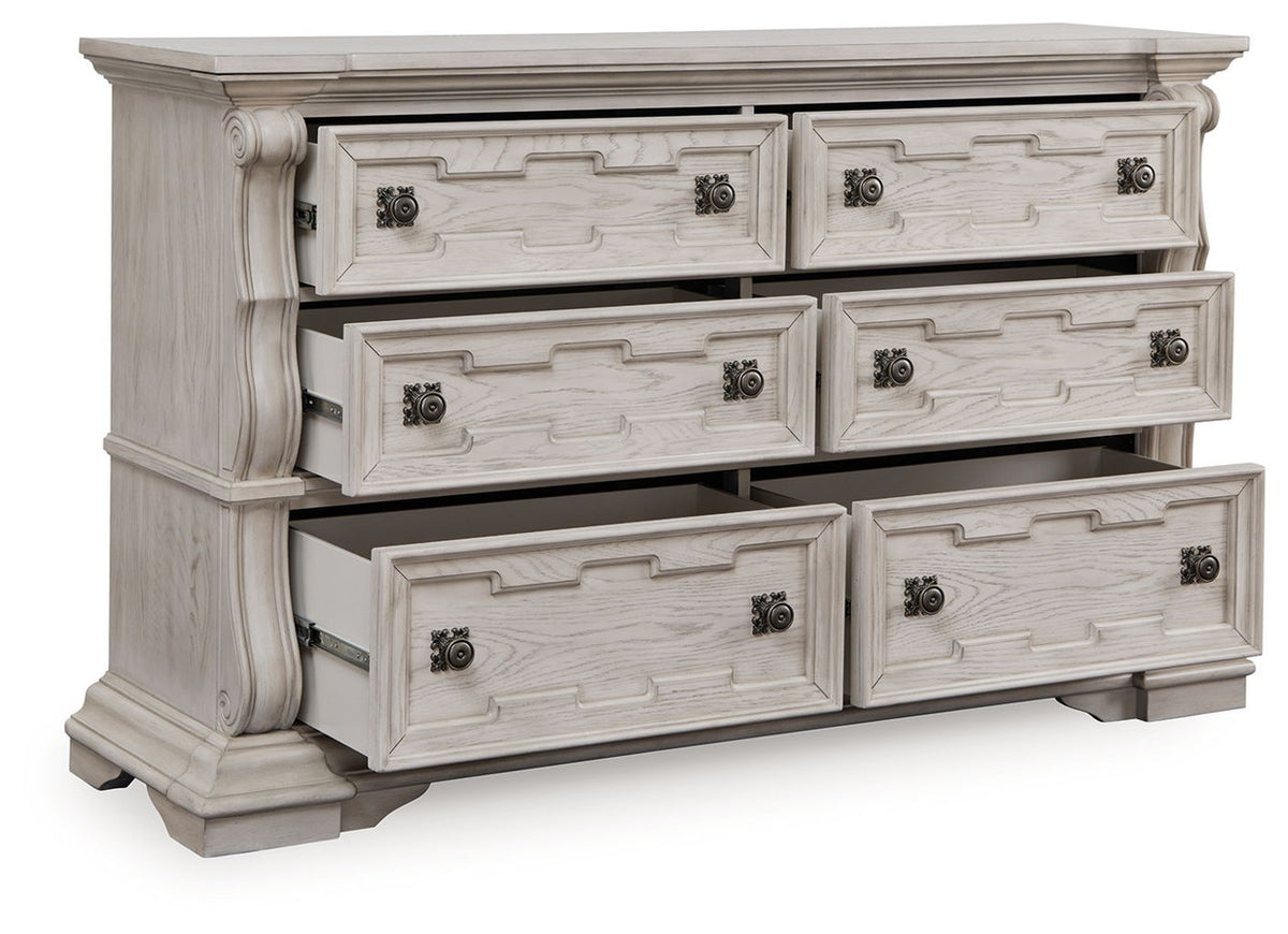Bruchandi - Dresser
