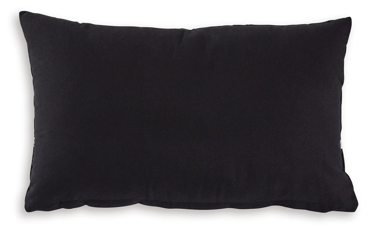 Gavrileigh - Pillow