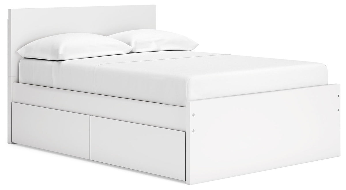 Onita - Panel Platform Bed