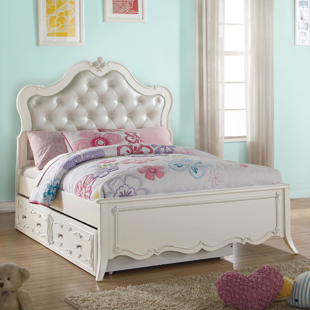 Edalene - Bed