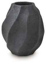 Judworth - Vase