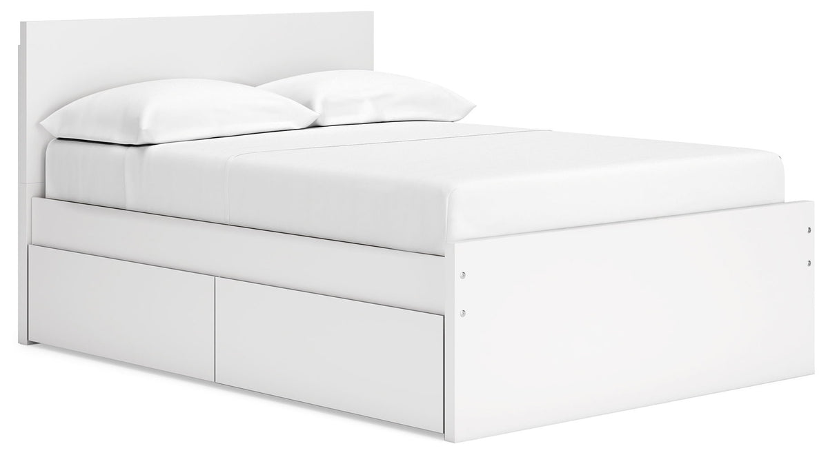 Onita - Panel Platform Bed