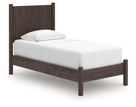 Pamytta - Panel Platform Bed