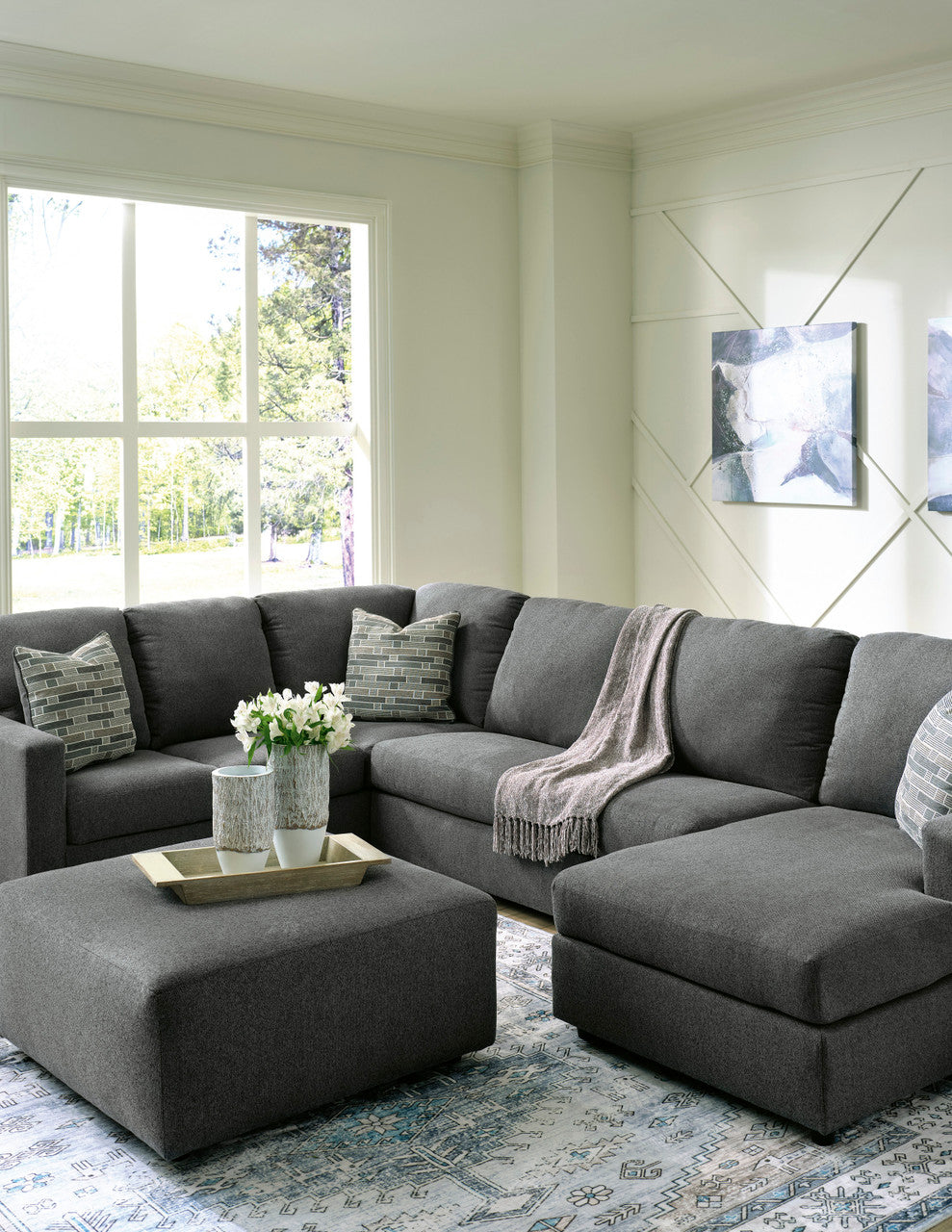 ANISTON Gray 139" x 89" Sectional