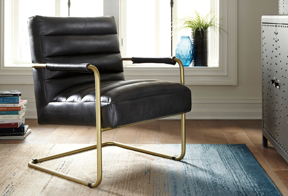 AIRA Accent Chair