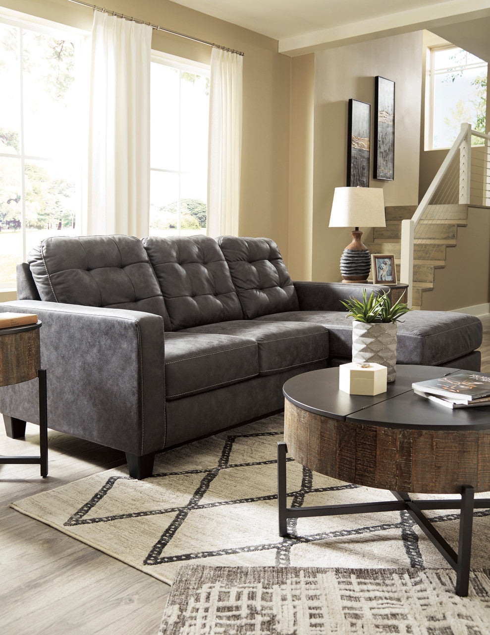 BRIZZO 85" Wide Sofa Chaise