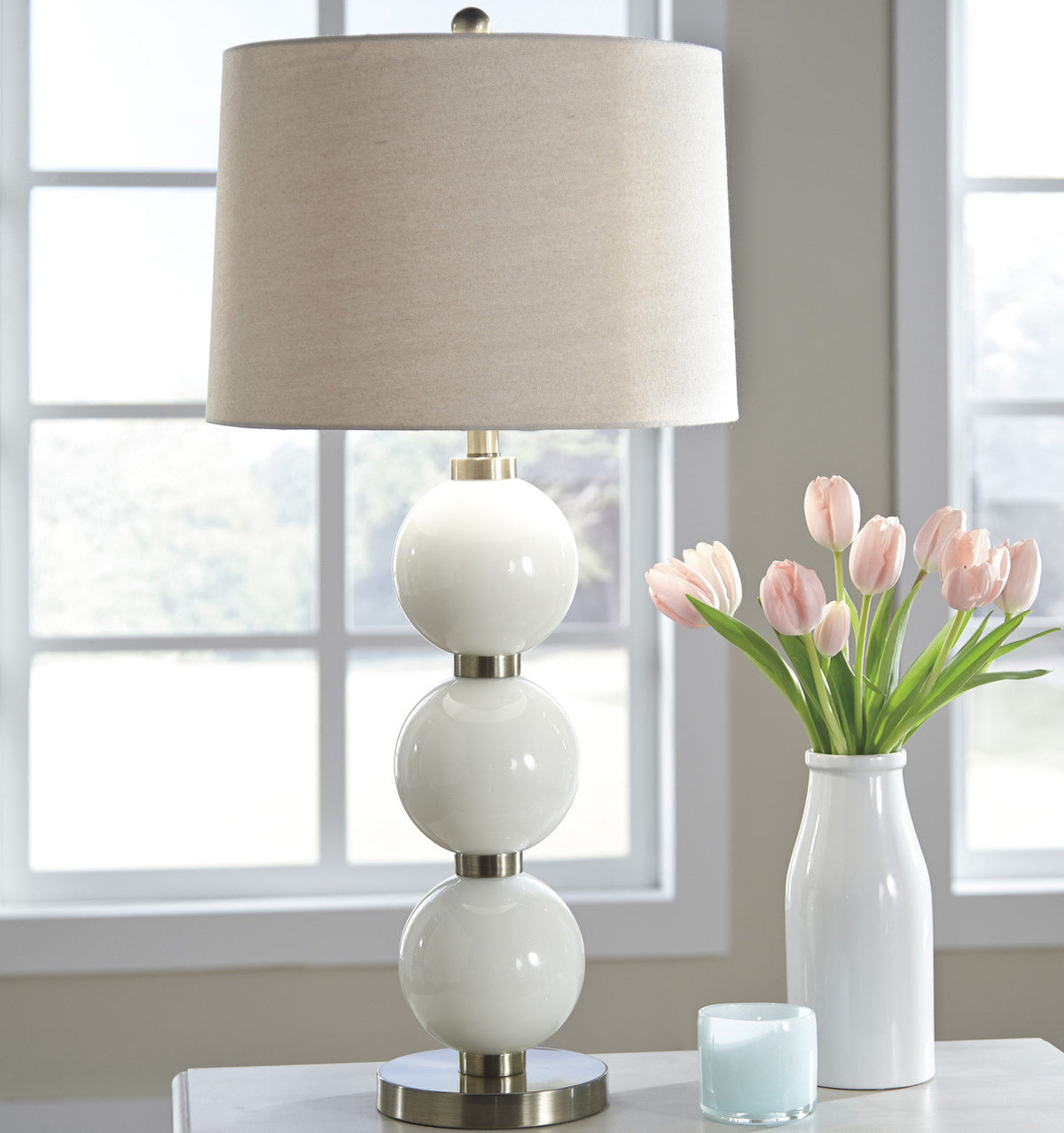 Brienda White Table Lamp