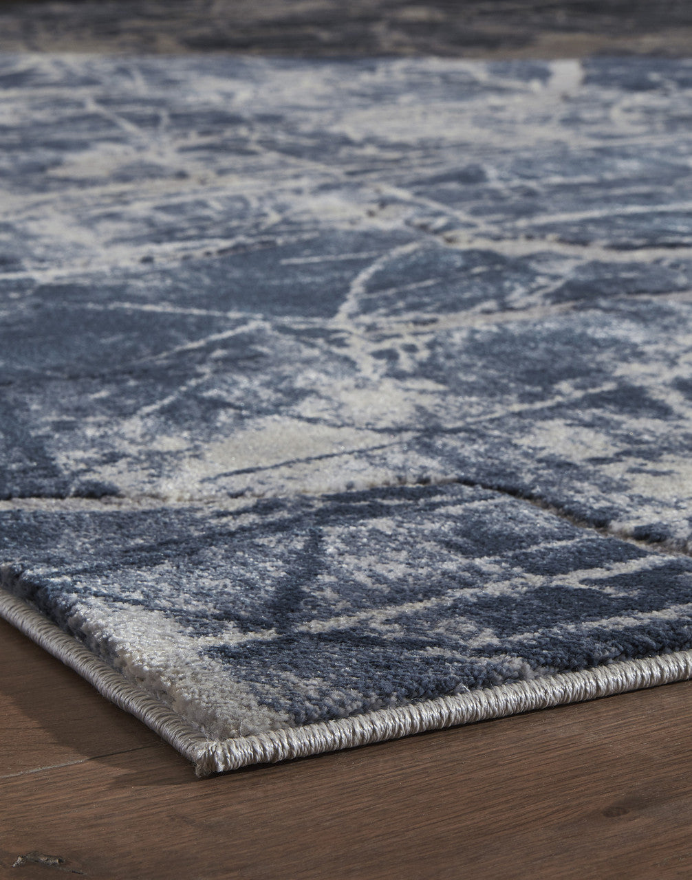 Briony 8' x 10' Rug