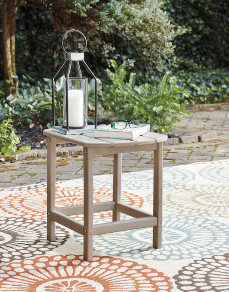 CHAMPLAIN Grayish Brown 15" Wide Adirondack Side Table